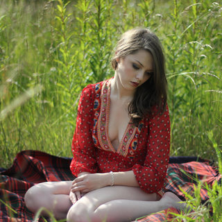 Imogen Rhiannon feet photo 15