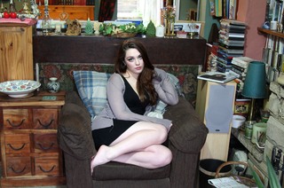 Imogen Rhiannon feet photo 2