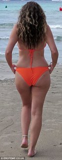 Imogen Thomas feet photo thumbnail
