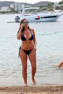 Imogen Thomas feet photo thumbnail