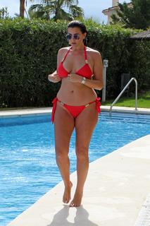 Imogen Thomas feet photo thumbnail