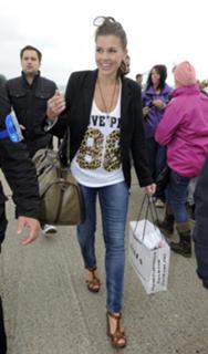 Imogen Thomas feet photo thumbnail
