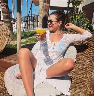 Imogen Thomas feet photo thumbnail