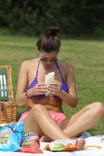 Imogen Thomas feet photo thumbnail