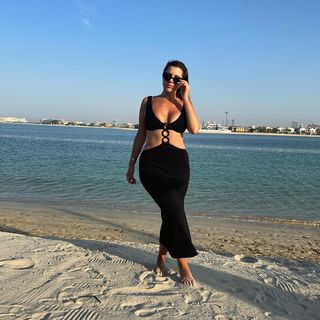 Imogen Thomas feet photo thumbnail