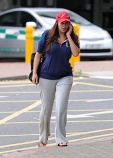 Imogen Thomas feet photo thumbnail