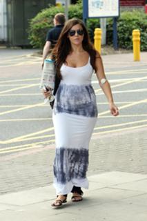 Imogen Thomas feet photo thumbnail
