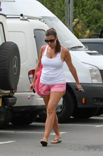 Imogen Thomas feet photo thumbnail