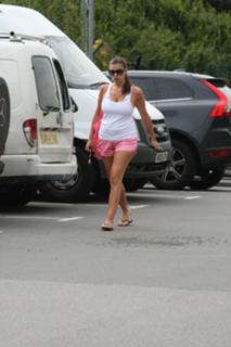 Imogen Thomas feet photo thumbnail