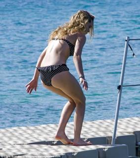 Imogen Waterhouse feet photo 15