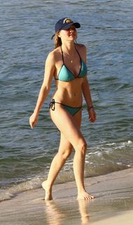 Imogen Waterhouse feet photo 4