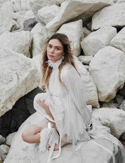 Imogen Waterhouse feet photo 3
