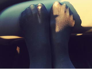 In-hye Oh feet photo 16