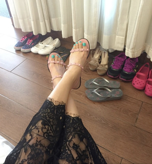 In-hye Oh feet photo 14