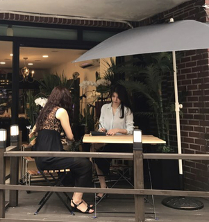 In-hye Oh feet photo 20
