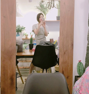 In-hye Oh feet photo 11