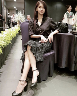 In-hye Oh feet photo 7