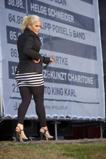 Ina Müller feet photo thumbnail