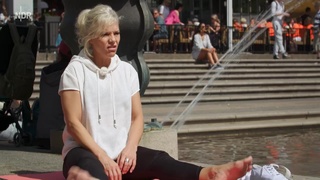 Ina Müller feet photo thumbnail