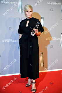 Ina Müller feet photo thumbnail