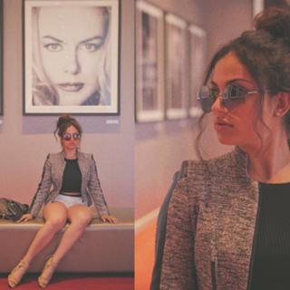 Inanna Sarkis feet photo thumbnail