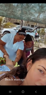 Inanna Sarkis feet photo thumbnail