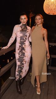 Inanna Sarkis feet photo thumbnail