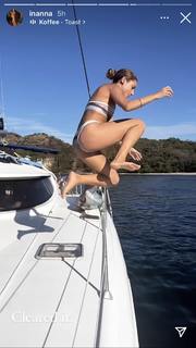 Inanna Sarkis feet photo thumbnail