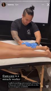 Inanna Sarkis feet photo thumbnail