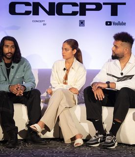 Inanna Sarkis feet photo thumbnail