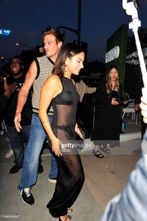 Inanna Sarkis feet photo thumbnail