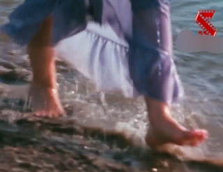 Inas al-Najjar feet photo 2