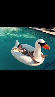 Inbar Lavi feet photo thumbnail