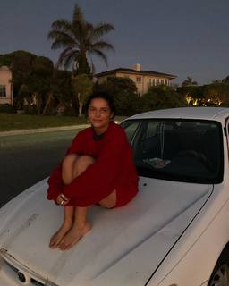 Inde Navarrette feet photo 2