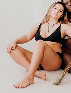 Inde Navarrette feet photo 17