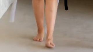 Indi Hartwell feet photo 2