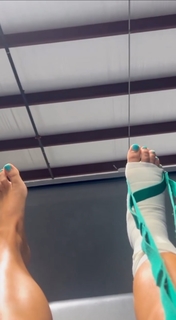 Indi Hartwell feet photo 10