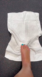 Indi Hartwell feet photo 9