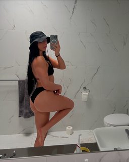 Indi Hartwell feet photo 18