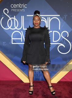 India Arie feet photo 6