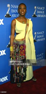 India Arie feet photo 10