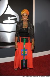 India Arie feet photo 3