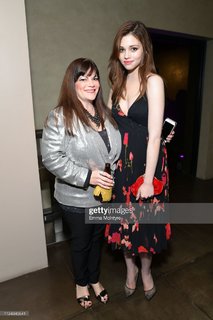 India Eisley feet photo thumbnail