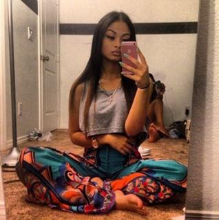 India Love Westbrooks feet photo thumbnail