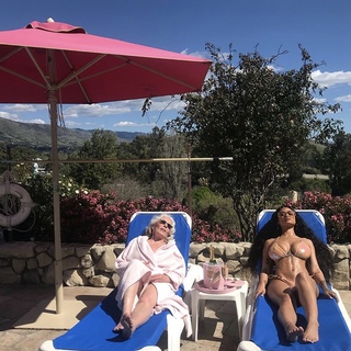 India Love Westbrooks feet photo thumbnail