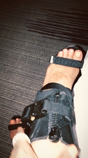 India Love Westbrooks feet photo thumbnail
