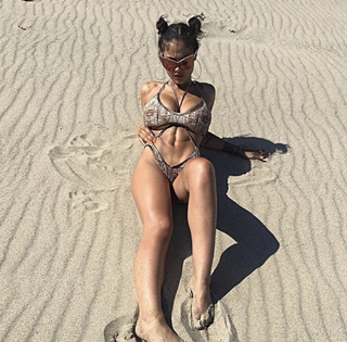 India Love Westbrooks feet photo thumbnail