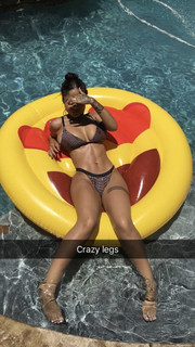 India Love Westbrooks feet photo thumbnail