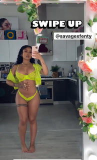 India Love Westbrooks feet photo thumbnail