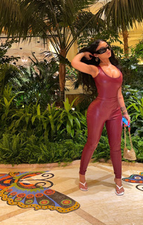 India Love Westbrooks feet photo thumbnail